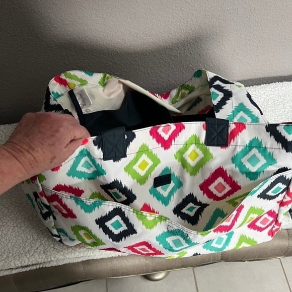 Thirty-one Soft Utility Tote~Candy Corners~EUC - Picture 7 of 8